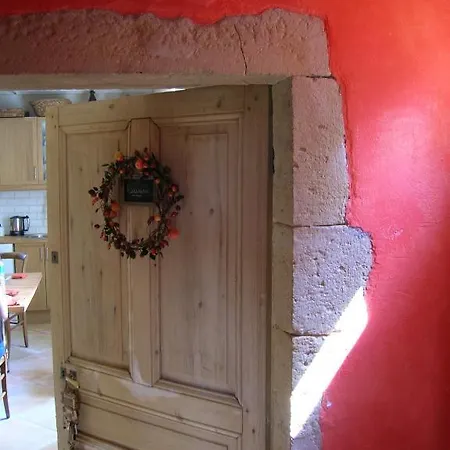 D'hotes La Noue Bed & Breakfast *